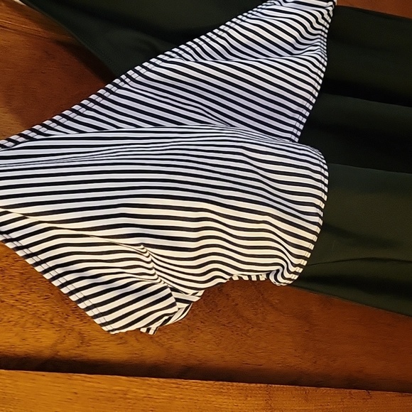 Bathing suit - Picture 4 of 7